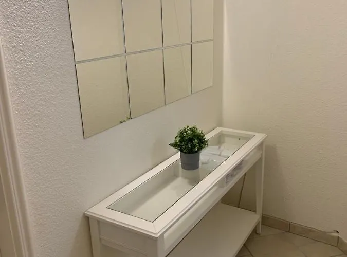 Διαμέρισμα Historical Town Center Spacious Flat *